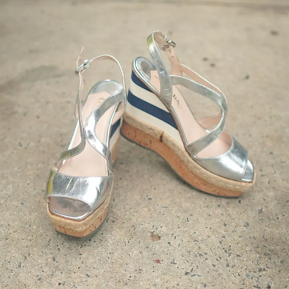 Prada Metallic Silver Leather Strappy Platform Wedge Sandals 40.5 US 10.5 Stripe
